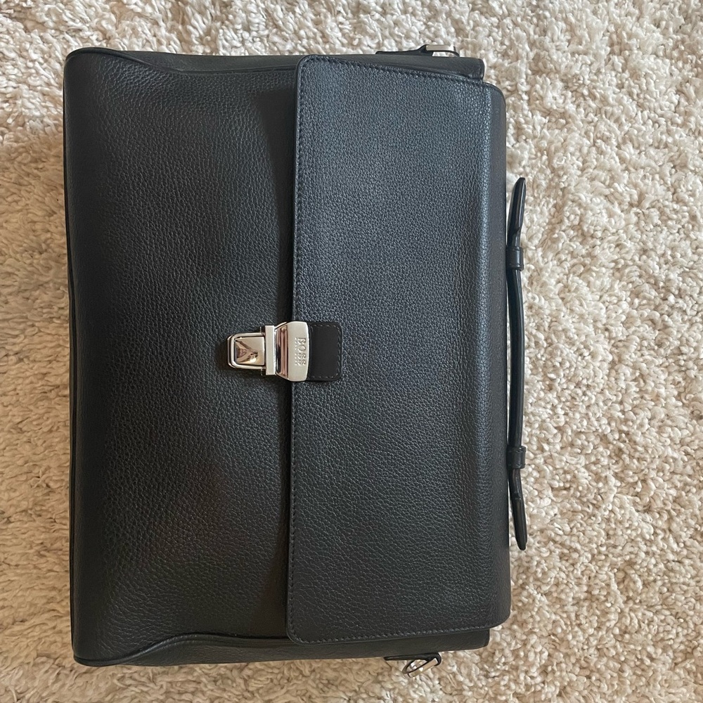 Hugo boss authentic leather briefcase